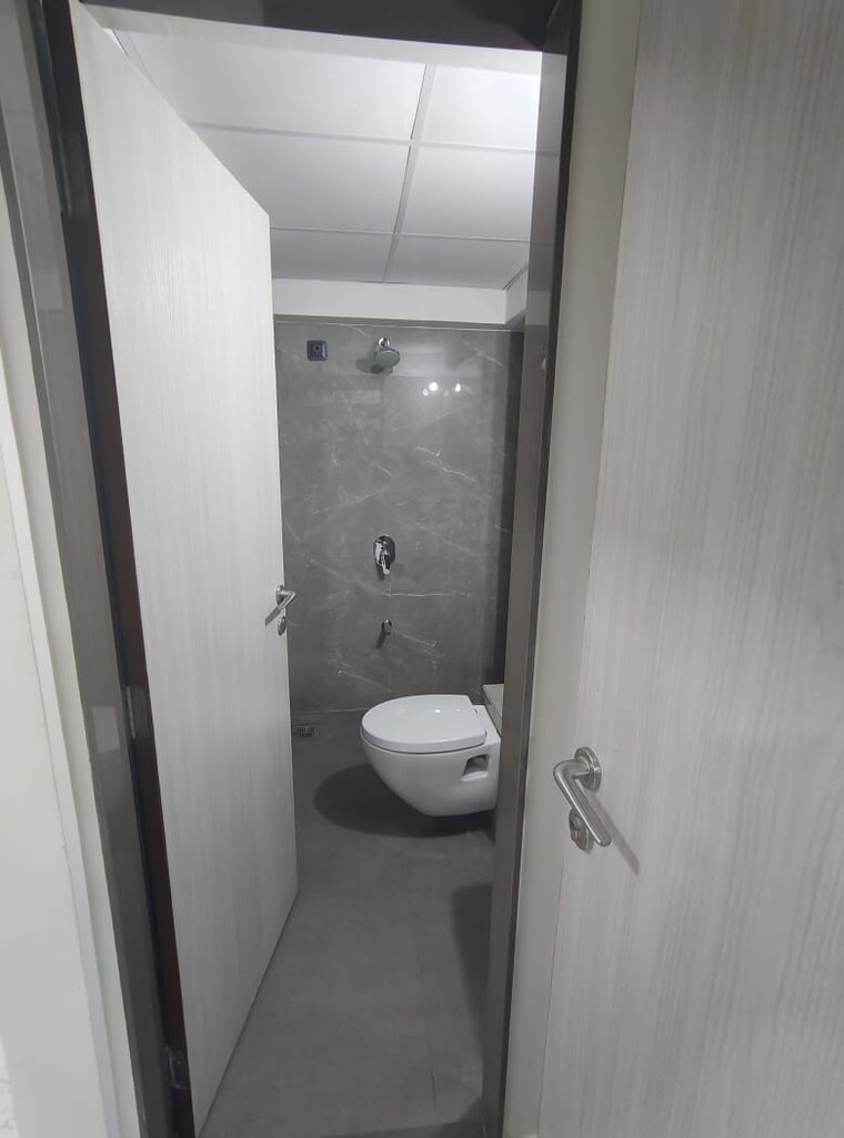 Bathroom, rajeshree-tribhuvan-chs 2 Bedroom 568 Sq.Ft. Apartment In Ghatkopar East Mumbai 9511895
