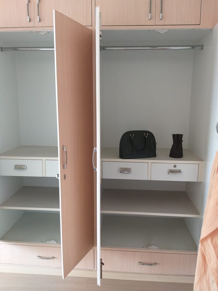 undefined, dlf-new-town-heights-i 3.5 Bedroom 1930 Sq.Ft. Apartment In Sector 90 Gurgaon 9512060