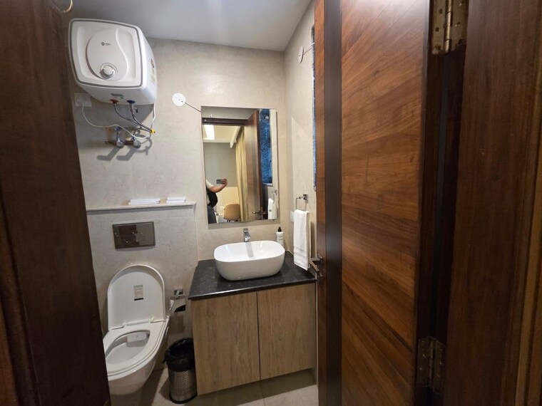 Attached Bathroom, vipul-belmonte 4 Bedroom 3110 Sq.Ft. Apartment In Sector 53 Gurgaon 9512071