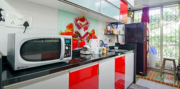 Kitchen, juhu 2 Bedroom 700 Sq.Ft. Apartment In Juhu Mumbai 9512013