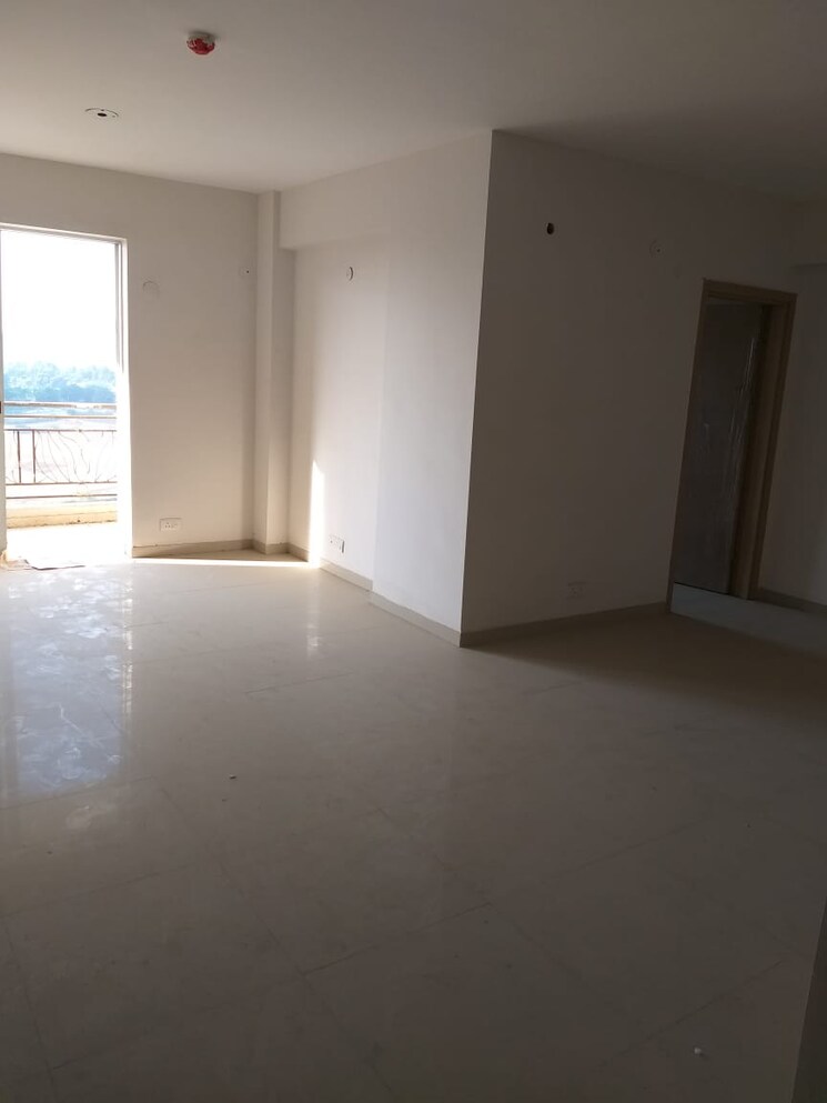 Room, dlf-new-town-heights-iii 3.5 Bedroom 1450 Sq.Ft. Apartment In Sector 91 Gurgaon 9512108