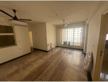 Room in 2 BHK Apartment at Hiranandani Estate Winona, Ghodbunder Road – for Rent