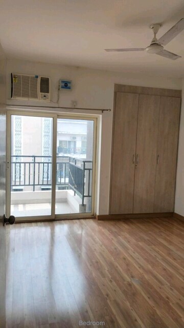 Room in 3 BHK Apartment at Sector 89 – for Rent
