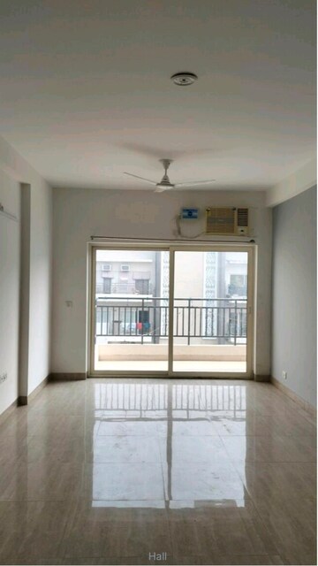 Room in 3 BHK Apartment at Sector 89 – for Rent