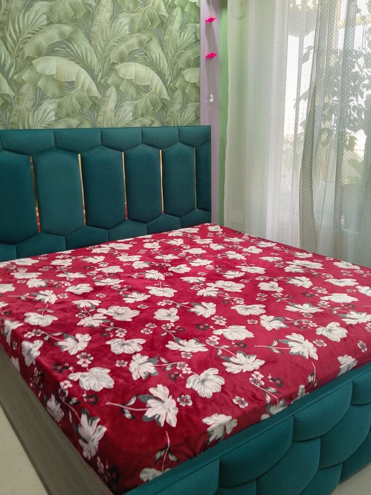 Bedroom, dlf-new-town-heights-iii 3.5 Bedroom 1450 Sq.Ft. Apartment In Sector 91 Gurgaon 9512278