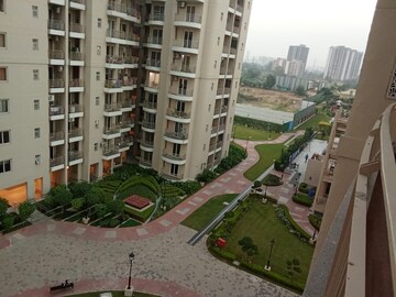3.5 BHK Apartment – Exterior View View at BPTP Discovery Park, Sector 80 - for Rent