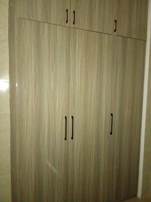 Furnished Amenities in 3.5 BHK Apartment at BPTP Discovery Park, Sector 80 – for Rent