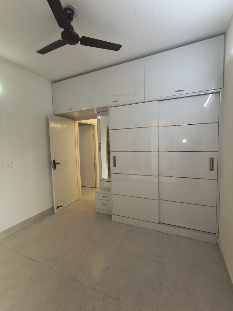 Room, signature-the-millennia-2 2 Bedroom 690 Sq.Ft. Apartment In Sector 37d Gurgaon 9512367