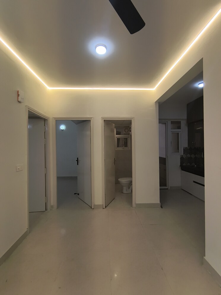 Room, signature-the-millennia-2 2 Bedroom 690 Sq.Ft. Apartment In Sector 37d Gurgaon 9512367