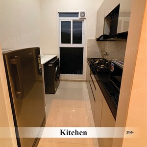 Kitchen in 2 BHK Apartment at Hiranandani Meadows, Manpada – for Sale