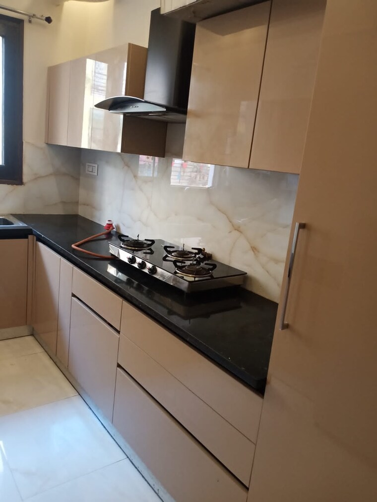 Kitchen, sunshine-enclave 3 Bedroom 1800 Sq.Ft. Apartment In Vip Road Zirakpur 9512383