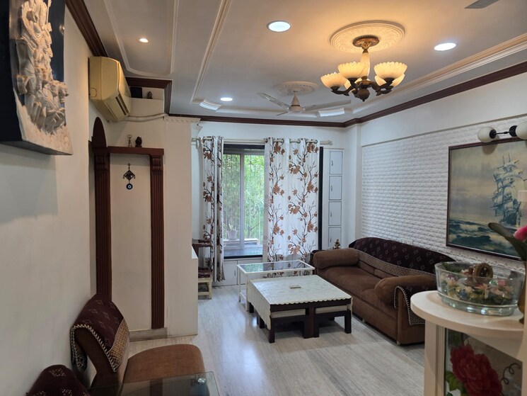 Living Room, vile parle east 2 Bedroom 750 Sq.Ft. Apartment In Vile Parle East Mumbai 9512394