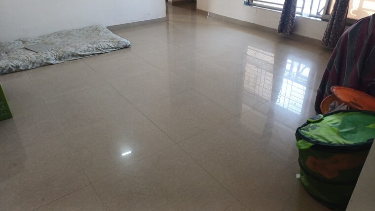 Room, kasarvadavali 1 Bedroom 705 Sq.Ft. Apartment In Kasarvadavali Thane 9512373