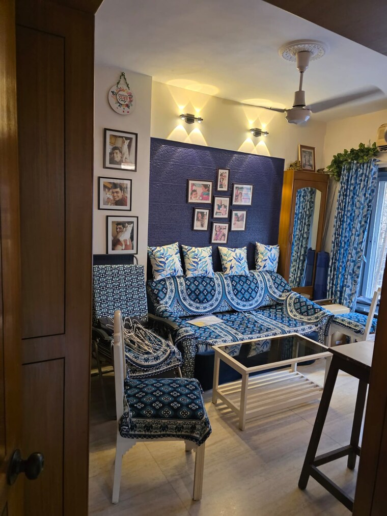 Bedroom, vile parle east 2 Bedroom 750 Sq.Ft. Apartment In Vile Parle East Mumbai 9512394