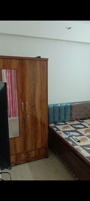 Bedroom in 1 BHK Apartment at Gaur City 2 - 14th Avenue, Sector 16c Greater Noida – for Rent