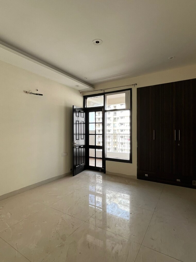 Room, golden-sand-apartments 3 Bedroom 1800 Sq.Ft. Apartment In Dhakoli Zirakpur 9512421