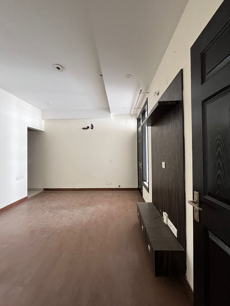 Bedroom, golden-sand-apartments 3 Bedroom 1800 Sq.Ft. Apartment In Dhakoli Zirakpur 9512421