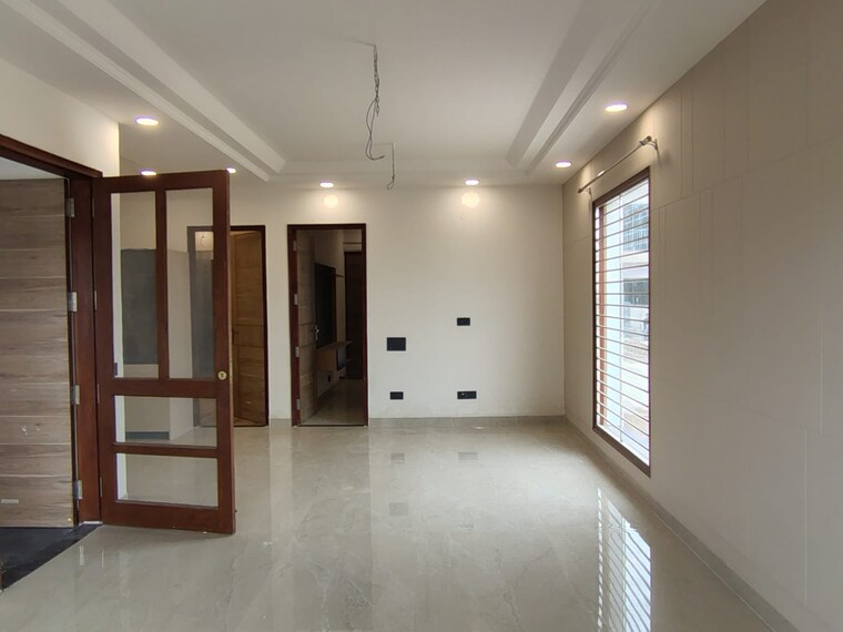 Room, dhakoli 4 Bedroom 1350 Sq.Ft. Independent House In Dhakoli Zirakpur 9512503