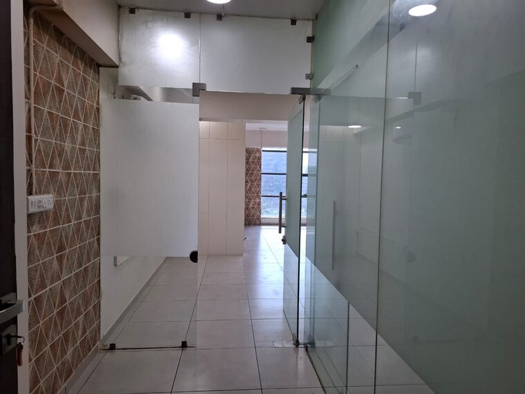 undefined, science city Commercial Office Space 1100 Sq.Ft. In Science City Ahmedabad 9512570