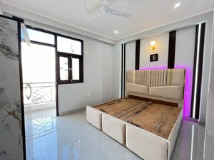 Bedroom in 2 BHK Builder Floor at Saket – for Rent