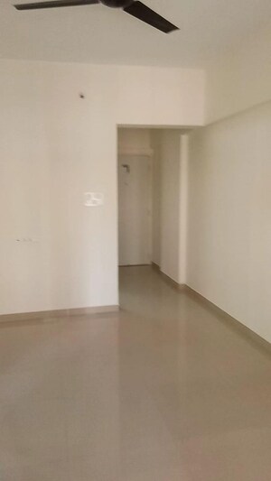 Room in 3 BHK Apartment at F5 Mount Unique, Baner – for Rent