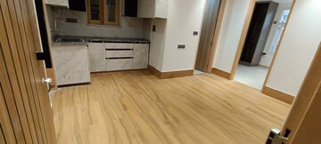 Room in 2 BHK Builder Floor at Saket – for Rent