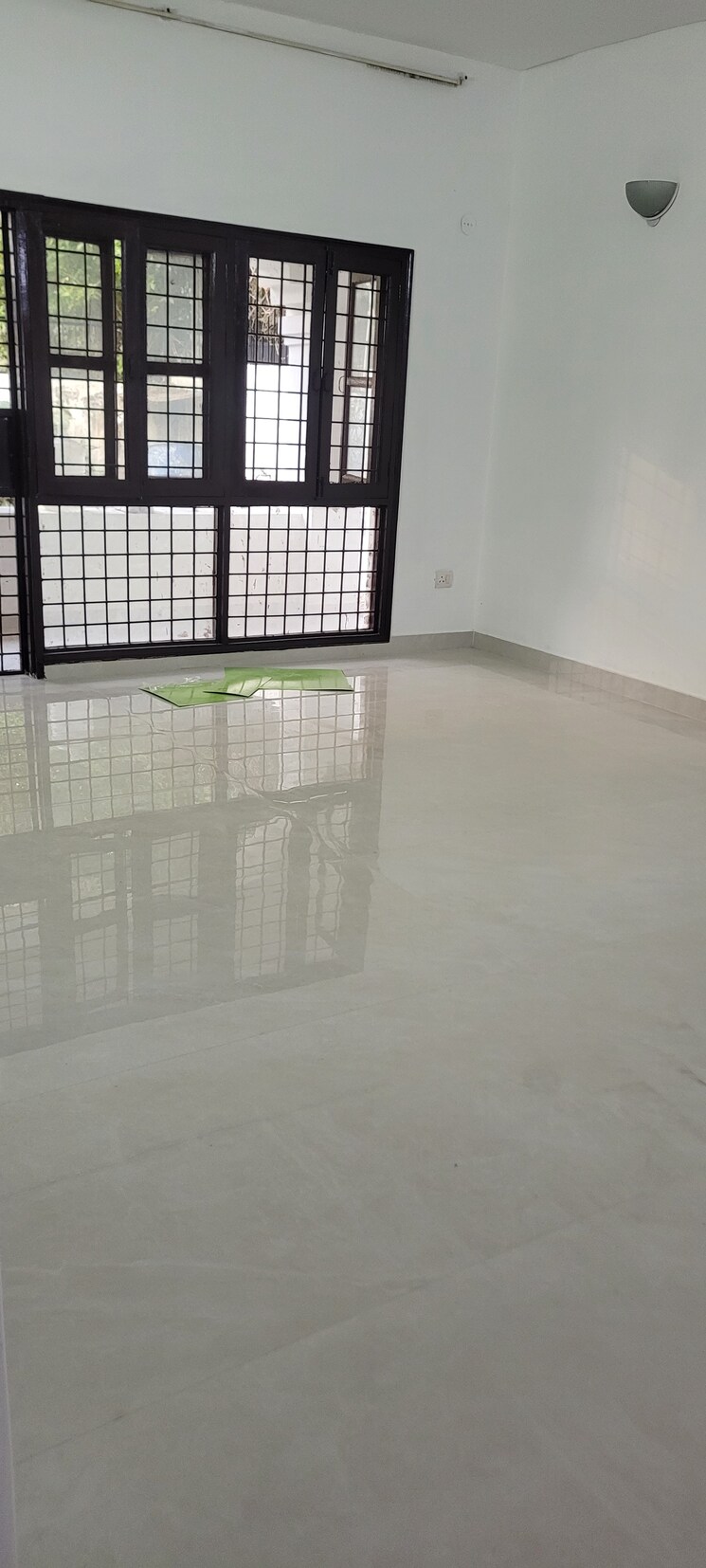 Room, sushant lok i 3.5 Bedroom 2700 Sq.Ft. Villa In Sushant Lok I Gurgaon 9512877