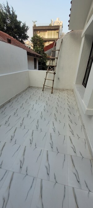 Balcony in 3.5 BHK Villa at Sushant Lok I – for Rent