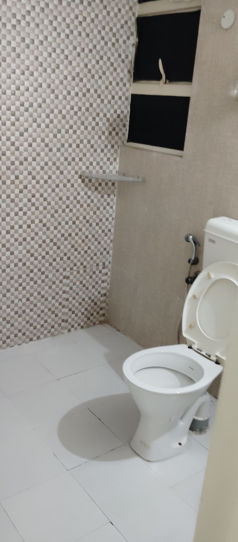 Bathroom, signature-global-signum-107 2 Bedroom 489 Sq.Ft. Apartment In Sector 107 Gurgaon 9512862