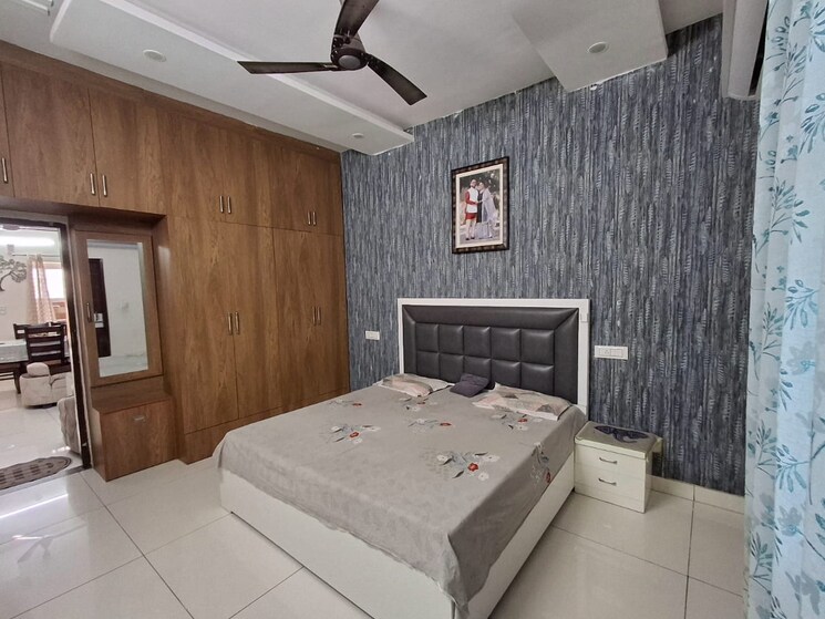 Bedroom, lake-view-complex 3 Bedroom 1850 Sq.Ft. Apartment In Dhakoli Zirakpur 9512878