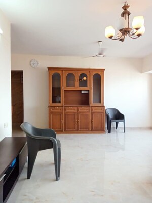 Furnished Amenities in 2 BHK Apartment at Orchid Tower, Worli – for Rent