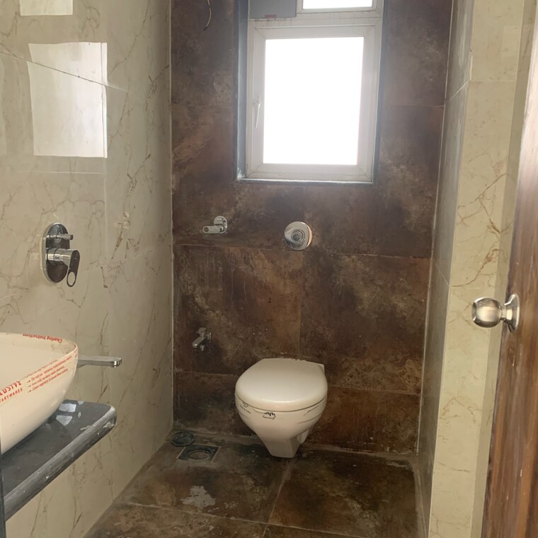 Bathroom, glasswood-om-sarjan-chsl 1 Bedroom 423 Sq.Ft. Apartment In Dalvi Nagar Mumbai 9512894