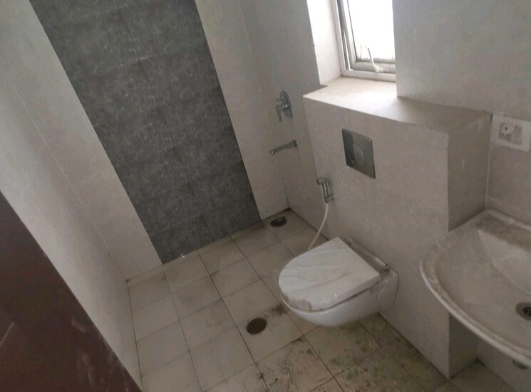 Attached Bathroom, spaze-privy-at4 3 Bedroom 1918 Sq.Ft. Apartment In Sector 84 Gurgaon 9512903