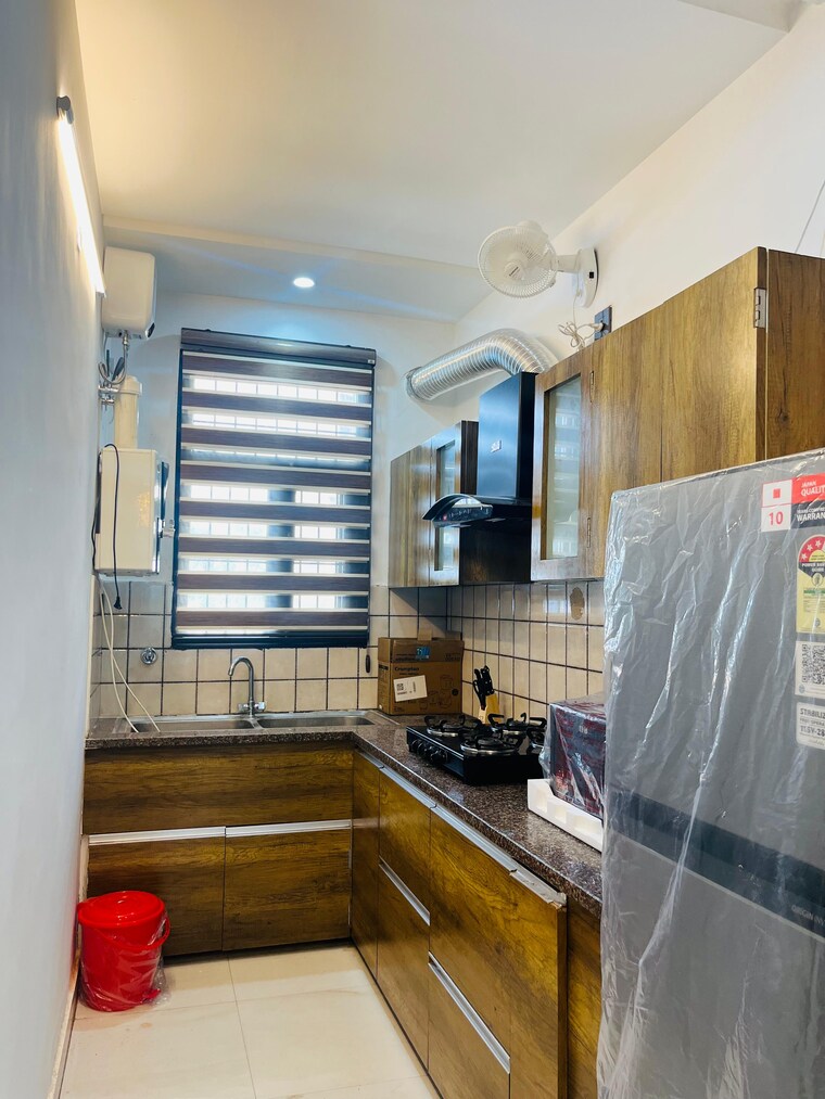 Kitchen, lake-view-complex 3 Bedroom 1098 Sq.Ft. Apartment In Dhakoli Zirakpur 9512949