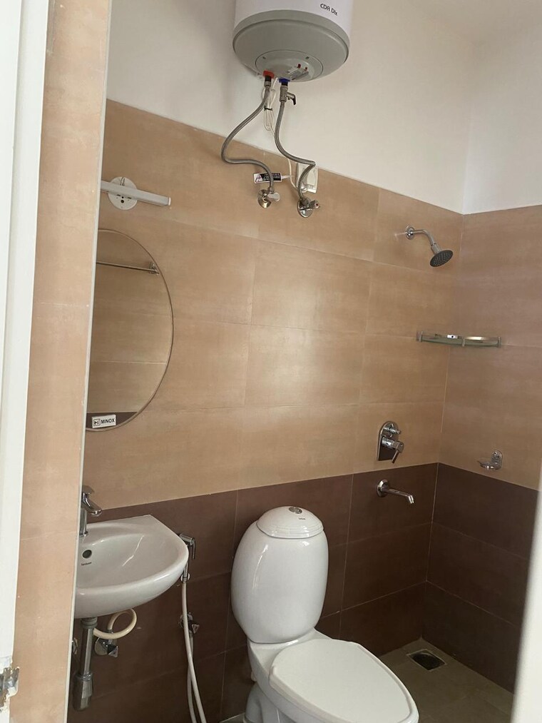 Bathroom, nitesh-hyde-park 3 Bedroom 1223 Sq.Ft. Apartment In Bannerghatta Road Bangalore 9512948