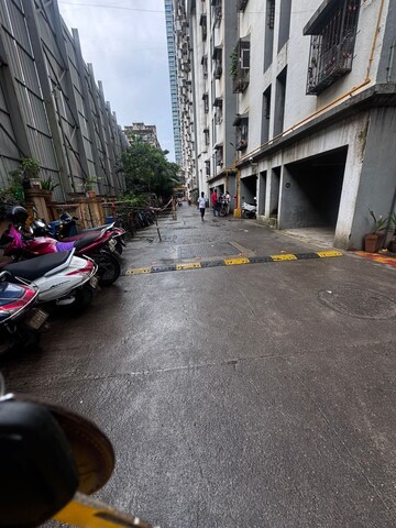 Parking in 1 BHK Apartment at MHADA Century Mill, Lower Parel – for Rent