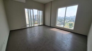 Room in 3 BHK Apartment at Spaze Kalistaa, Sector 84 – for Sale