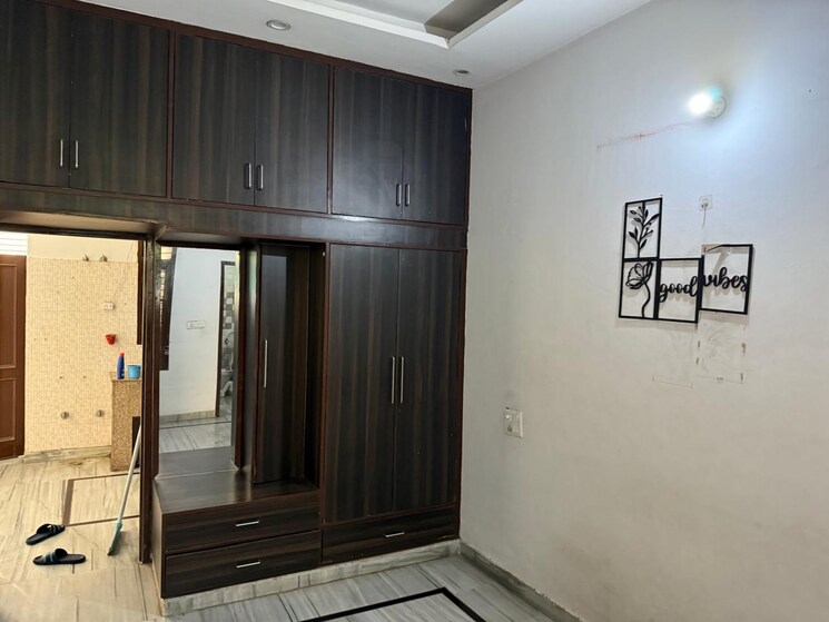 Room, bhabat 2 Bedroom 1250 Sq.Ft. Villa In Bhabat Zirakpur 9512974