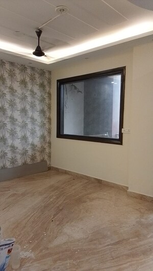 3 BHK Builder Floor For Rent in Rajouri Garden