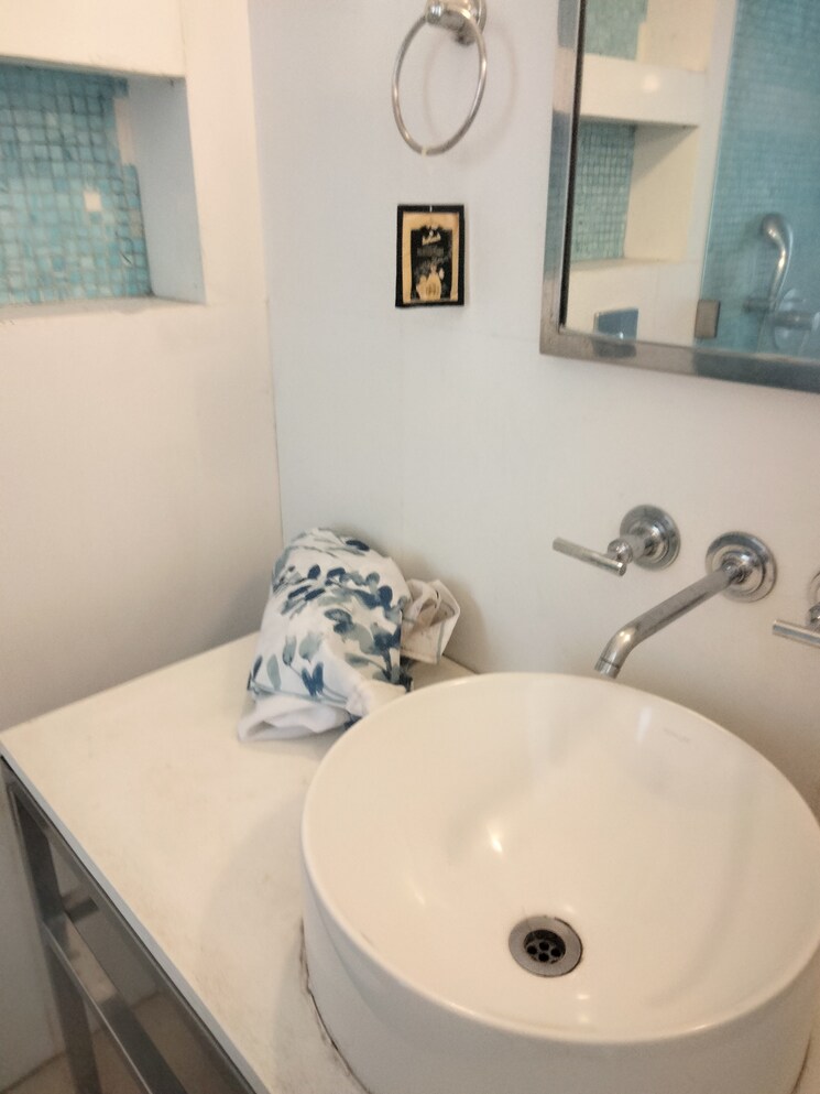 Attached Bathroom, omkar-alta-monte 5 Bedroom 1900 Sq.Ft. Apartment In Malad East Mumbai 9513012