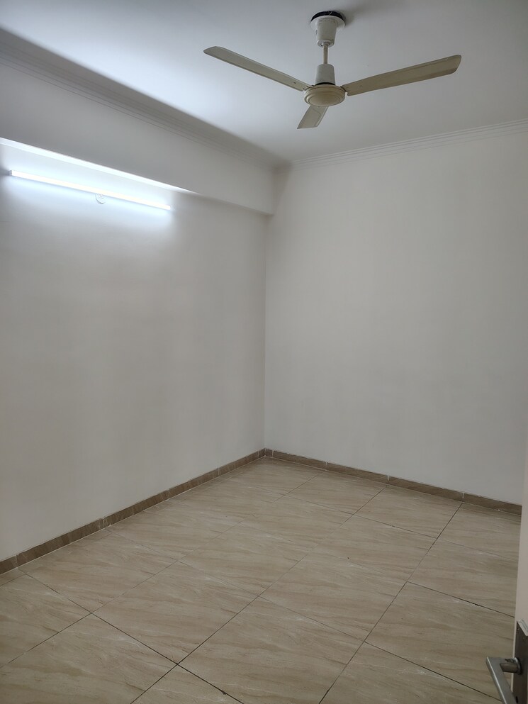 Room, gaur-atulyam-gravity 3 Bedroom 1300 Sq.Ft. Apartment In Omicron I Greater Noida Greater Noida 9513088