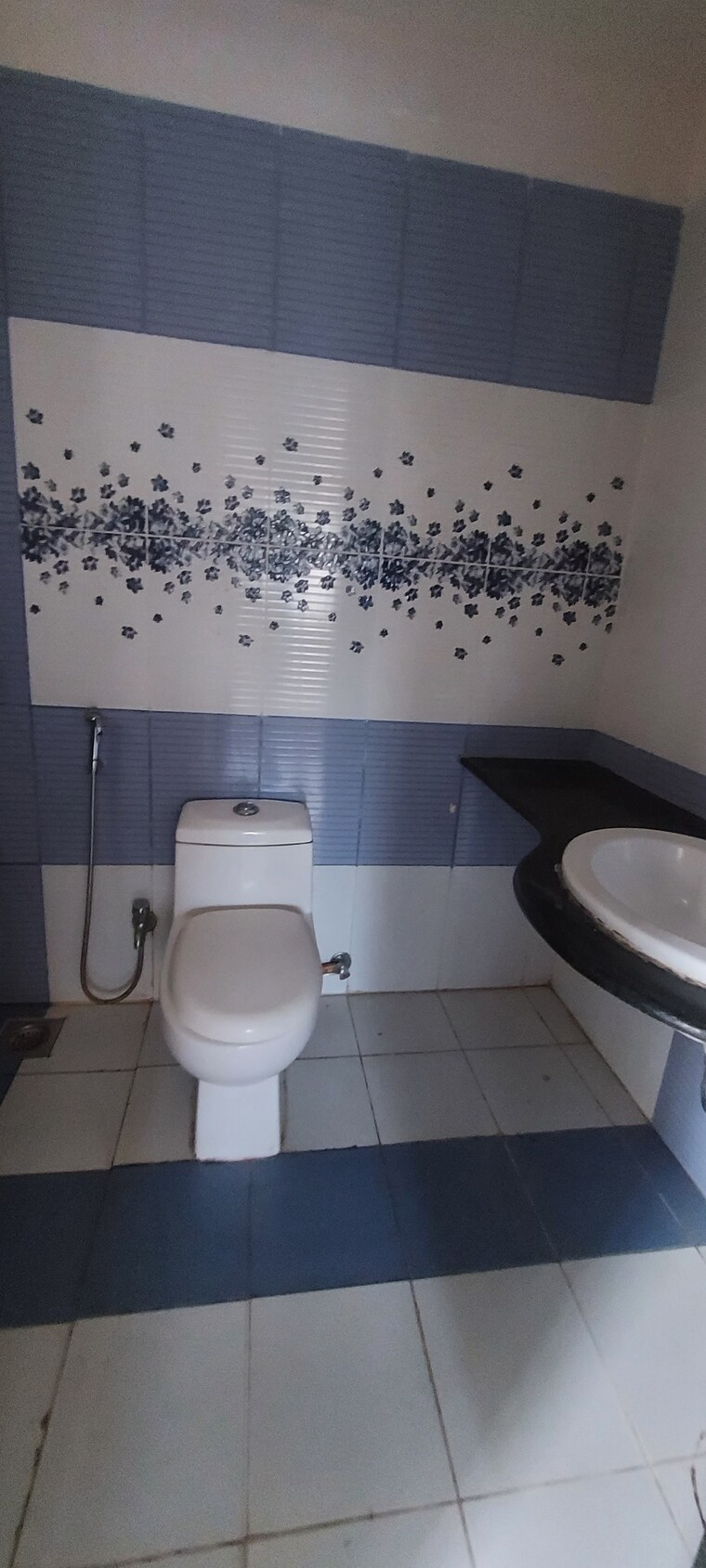 Bathroom, nanded-asawari 3 Bedroom 1553 Sq.Ft. Apartment In Nanded Pune 9513095