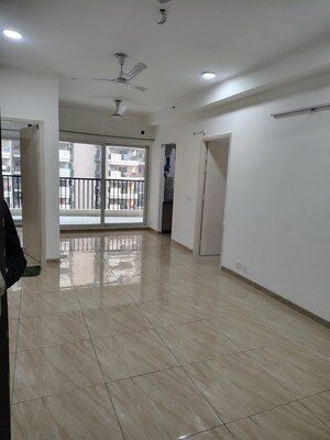 Furnished Amenities in 3 BHK Apartment at Gaur Atulyam, Omicron I Greater Noida – for Rent