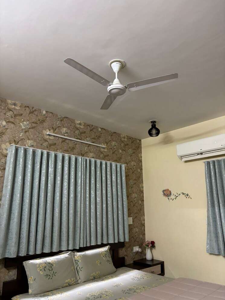 undefined, science city 4 Bedroom 454 Sq.Yd. Villa In Science City Ahmedabad 9513156