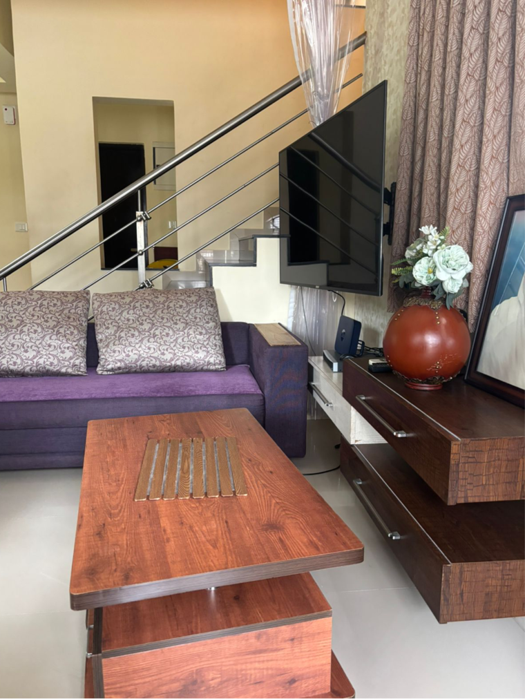 Living Room, science city 4 Bedroom 454 Sq.Yd. Villa In Science City Ahmedabad 9513156