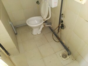 Bathroom in 2 BHK Apartment at Andheri West – for Sale