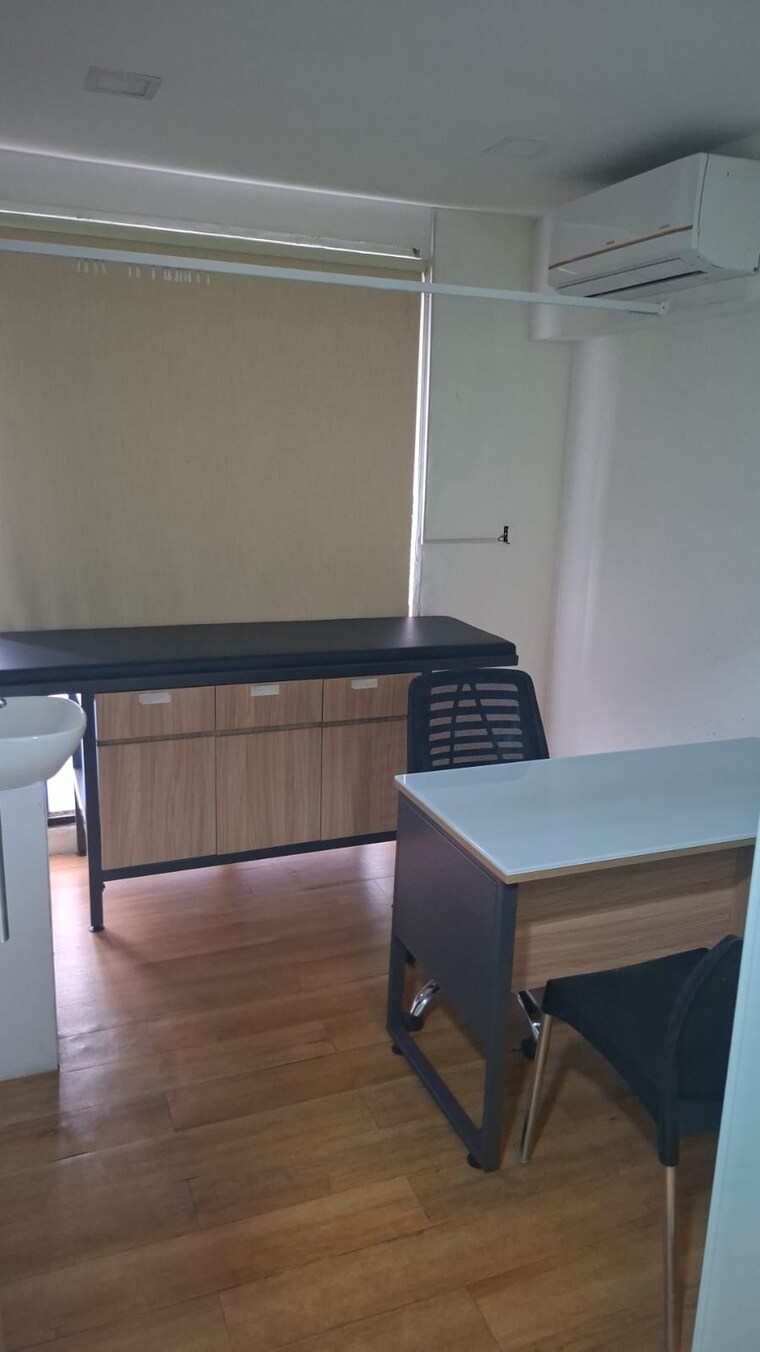 Team Area, hiranandani-estate-leonardo Commercial Office Space 1132 Sq.Ft. In Ghodbunder Road Thane 9513145