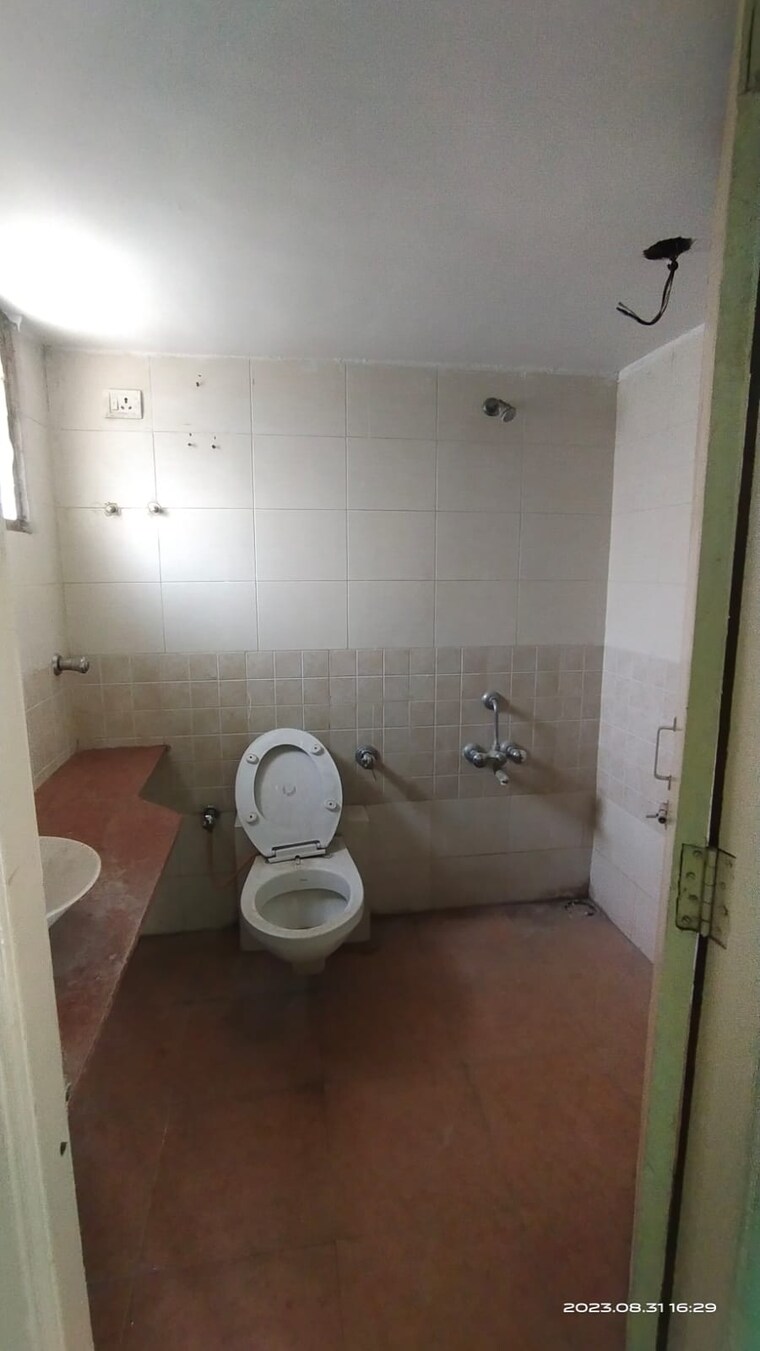Bathroom, gotri road 4 Bedroom 2500 Sq.Ft. Independent House In Gotri Road Vadodara 9513151