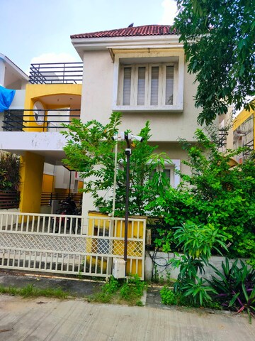 4 BHK Independent House – Exterior View View at Gotri Road - for Rent