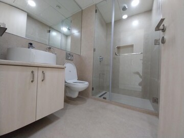 Bathroom in 6 BHK Apartment at Lodha The World Towers World One Tier 2, Worli – for Rent